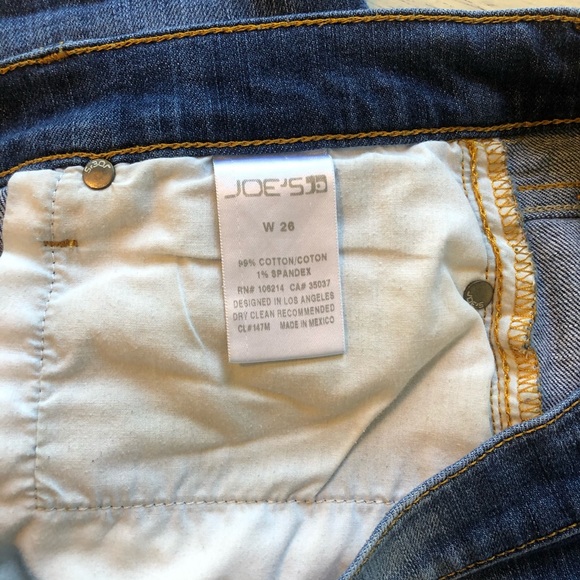 Joe’s Jeans Denim Shorts - Picture 6 of 7